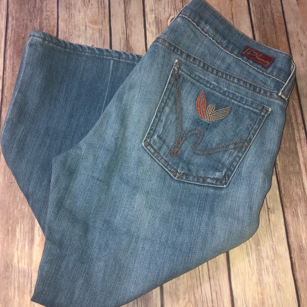 🦋Citizens of Humanity Capri Embroidered Jeans